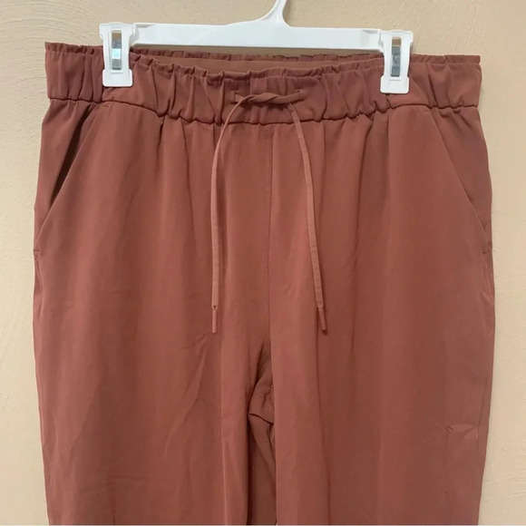 Lululemon Keep Moving Crop *High Rise, 23" Dark Terracotta Size 12 Style W6BO5S - Picture 4 of 13